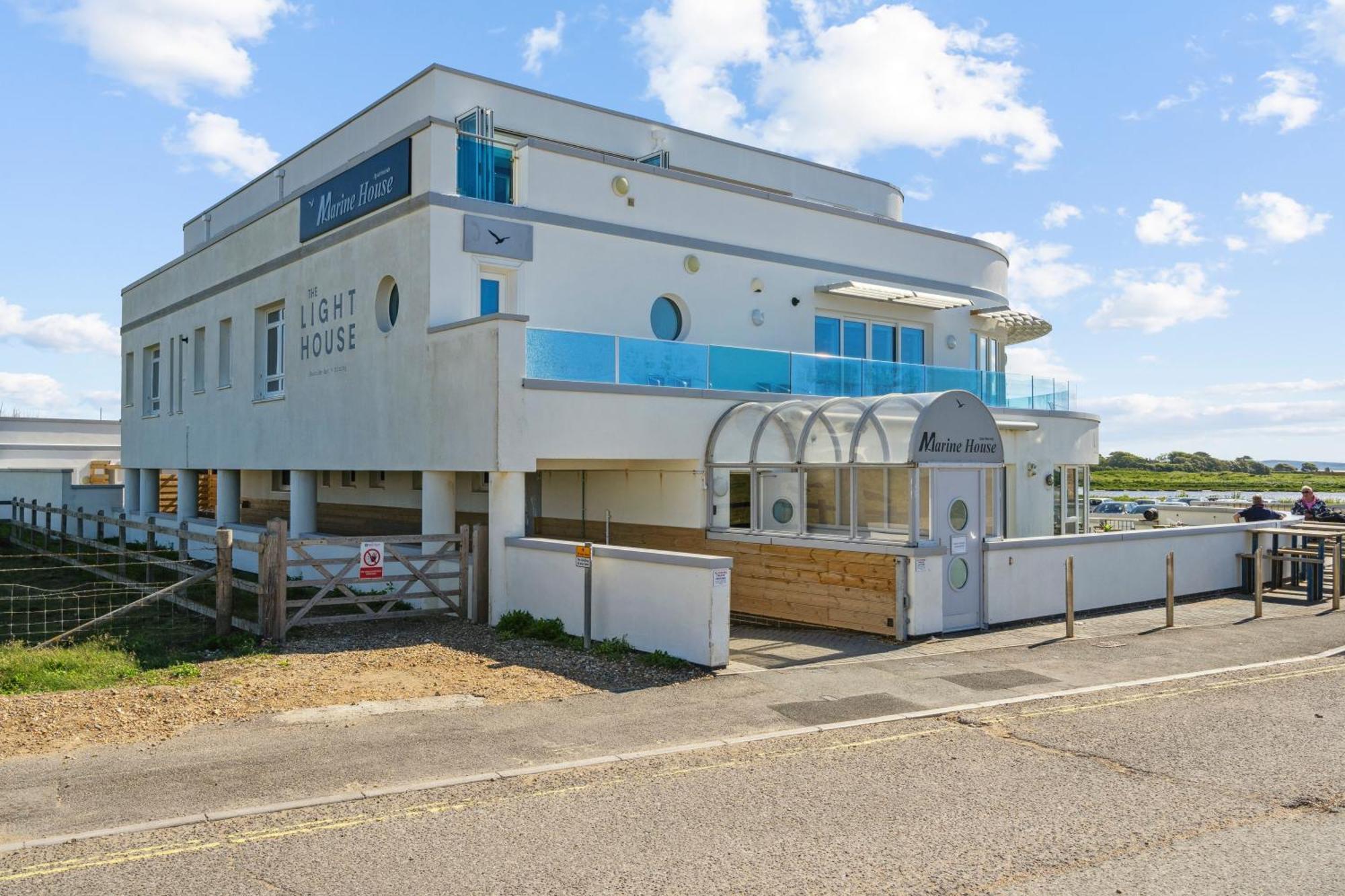 Marine House Hotell Lymington Eksteriør bilde